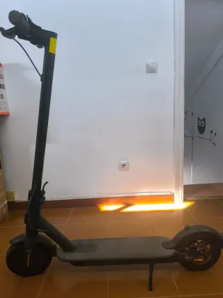 Patinete Eléctrico Xiaomi Mi Essential