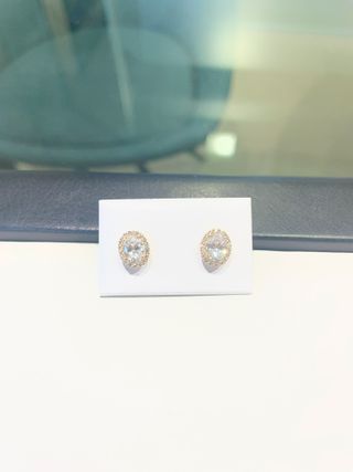Pendientes Oro 18K Circonitas Orla Oval