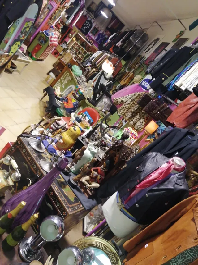 Virgen Cap i pota madera pan de oro antigua talla