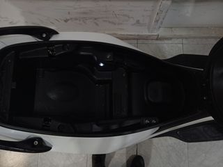 KYMCO Grand Dink 125 Blanca