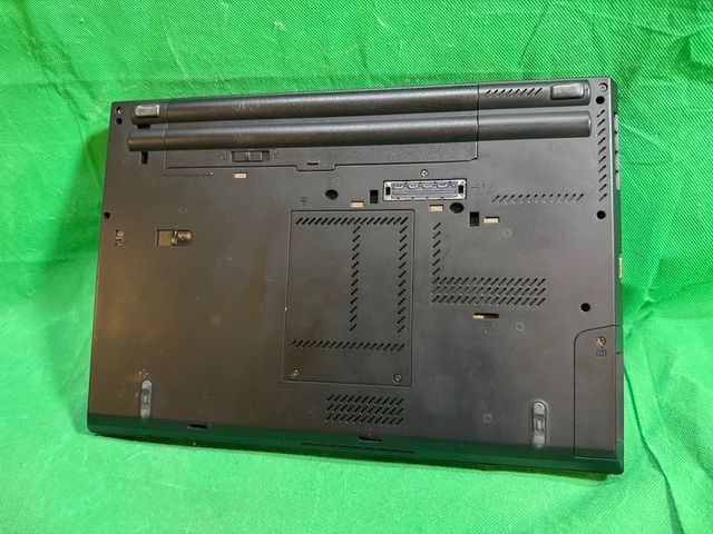 Lenovo Thinkpad T430 14" i5 2.6Ghz 320GB 8GB