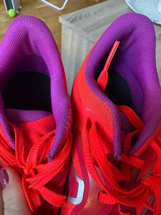 Zapatillas New Balance Naranja y Morado