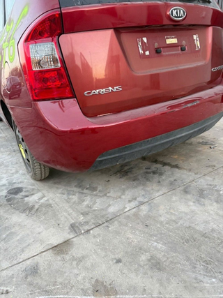 Paragolpes trasero Kia Carens (UN) (2006->2011)