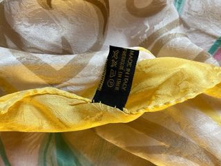 Foulard in seta 100% con tulipani