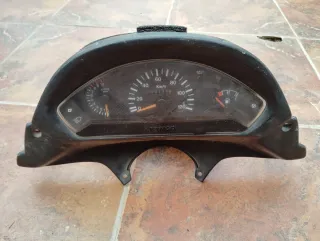 Piezas 2 Plástico Kimco Dink 50