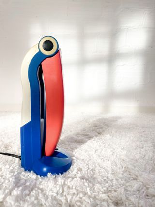 LÁMPARA TUCÁN. HT HUANG. 80s