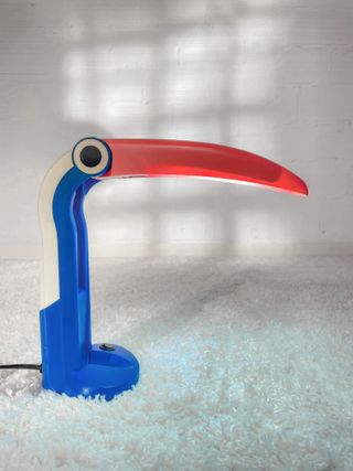 LÁMPARA TUCÁN. HT HUANG. 80s