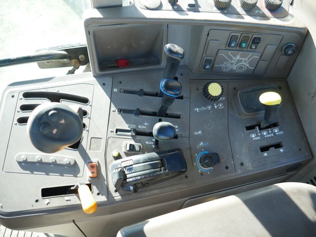 Tractor John Deere 6534