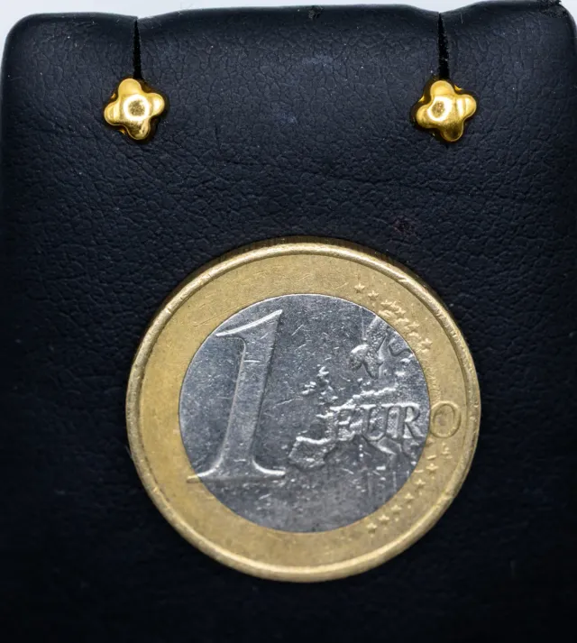 Orecchini in Oro 18k Quadrati