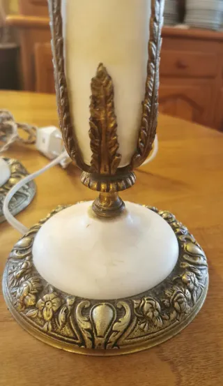 Lampade antiche in alabastro e metallo (coppia)