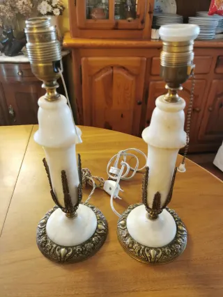 Lampade antiche in alabastro e metallo (coppia)