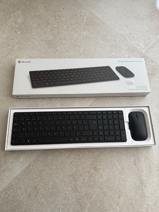 Teclado y Ratón Microsoft Bluetooth Negro