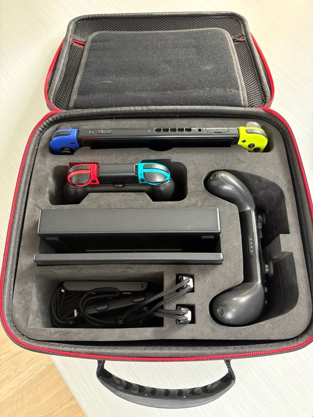 Nintendo Switch con accessori