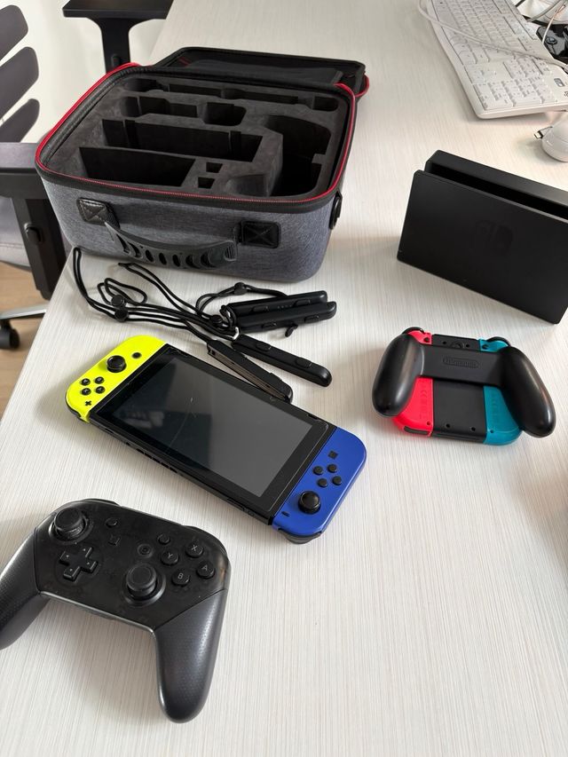 Nintendo Switch con accessori