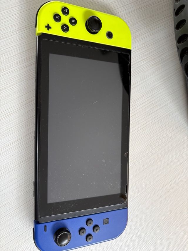 Nintendo Switch con accessori