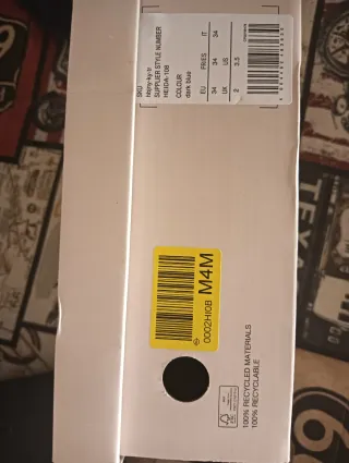 Preciosos zapatos de tacón, originales.