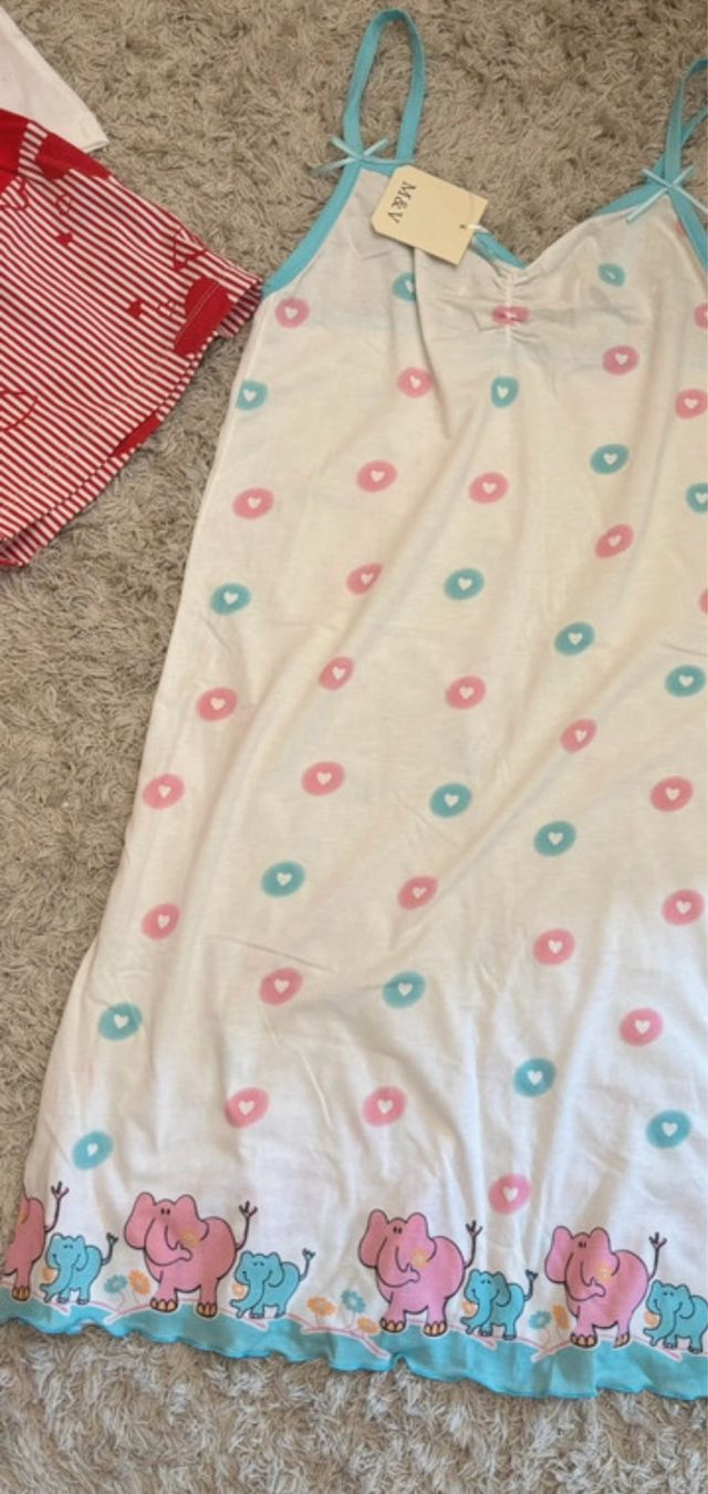 Lote Pijama y Camisola Niña 10-14 años