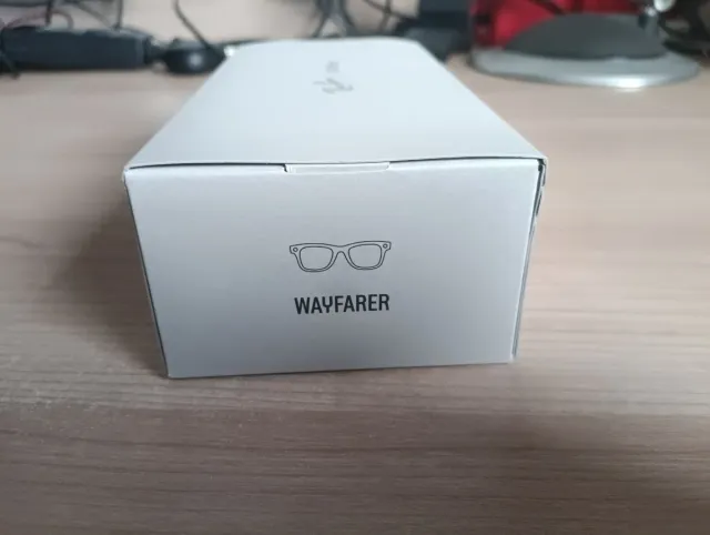 Occhiali intelligenti Ray-Ban Meta Wayfarer RW4006