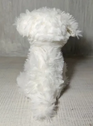 Perro de crochet blanco
