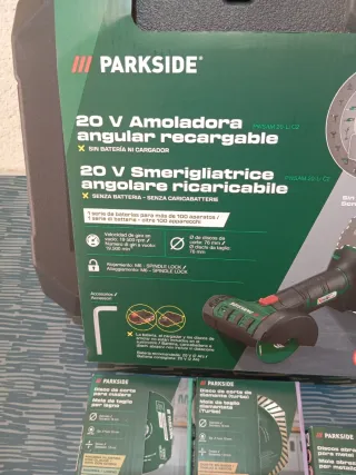 Kit amoladora parkside muy completo