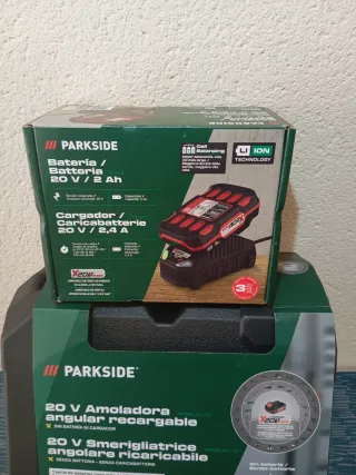 Kit amoladora parkside muy completo