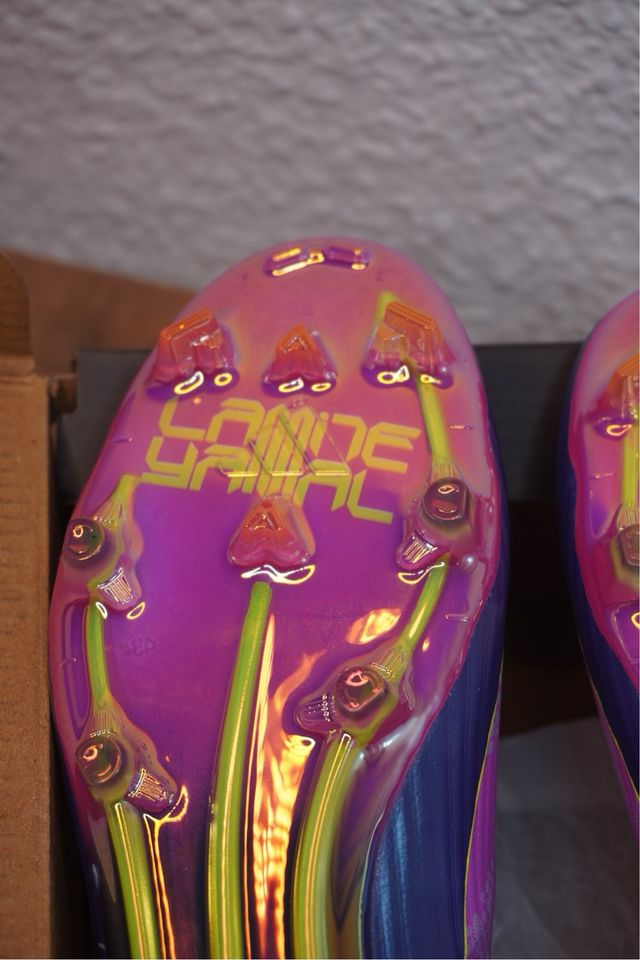 Botas Adidas F50 Lamine Yamal Talla 43