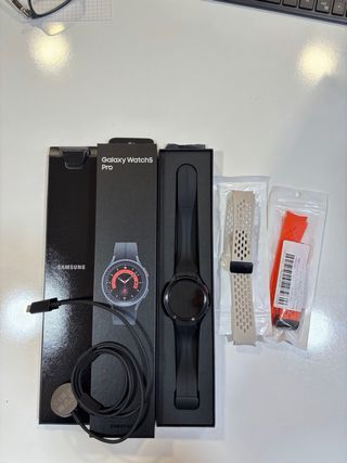 Samsung Galaxy Watch 5 Pro + Correas