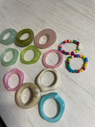 Set de anillos acrílicos moda