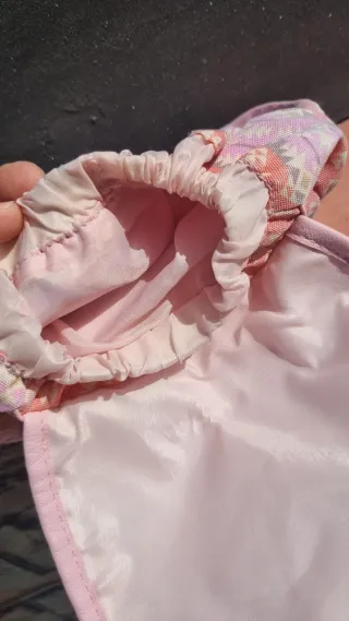 Mochila rosa con estampado étnico