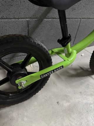 Bicicleta de equilibrio Sawyer verde