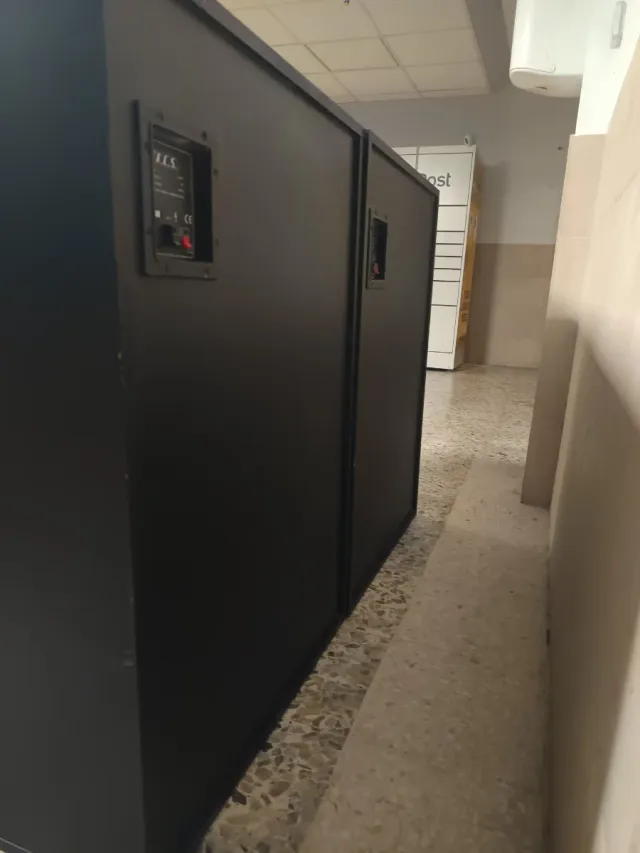 Altavoces KCS Negros