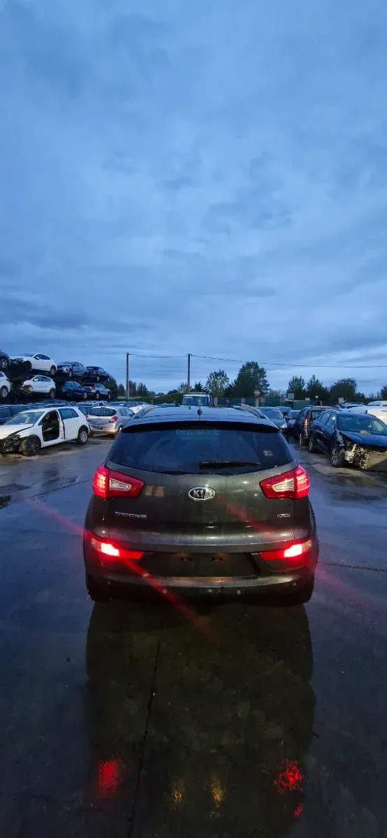 Se vende despiece  Kia  Sportage  1.7 crdi