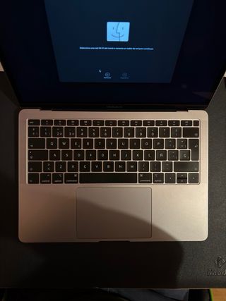 MacBook Air 13 2018 A1932