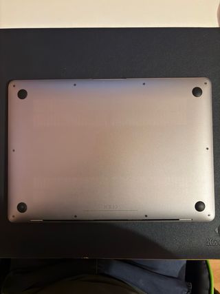 MacBook Air 13 2018 A1932