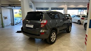 Toyota RAV4 2012