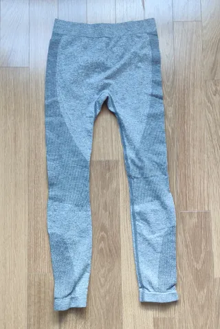 Ropa térmica gris manga larga