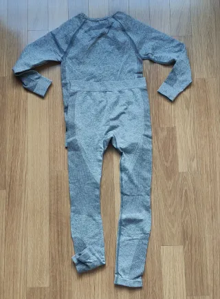 Ropa térmica gris manga larga