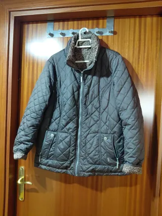 Cazadora acolchada mujer