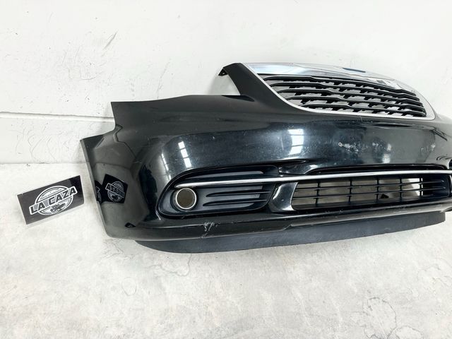 Defensa Chrysler Voyager 2014