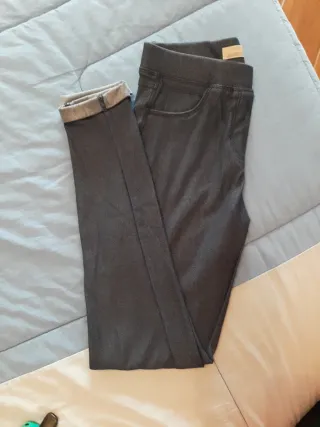 Completo bimba Primigi 8/10 anni (Regalo)