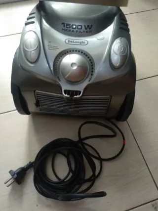 Aspiradora delonghi XTE600NB 1500 watios