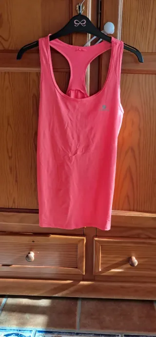 Lote 7 articulos ropa deportiva mujer.