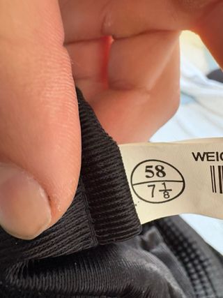 Casco de equitación negro