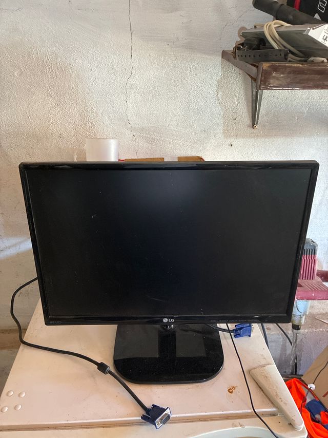 Monitor LG Negro