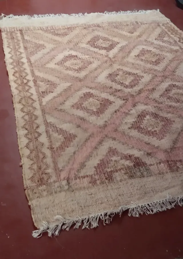 Tapete de salão/quarto bege e rosa