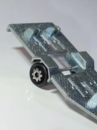 REMOLQUE MAJORETTE 1/64 PARA MOTOS O BICICLETA