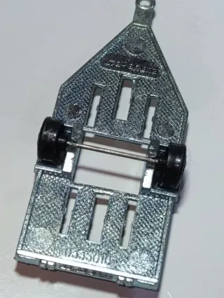 REMOLQUE MAJORETTE 1/64 PARA MOTOS O BICICLETA