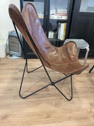 Silla BKF cuero marrón patas hierro