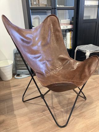 Silla BKF cuero marrón patas hierro