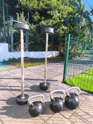 Pesas y mancuernas para gimnasio